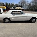 895193-6 Ford Mustang Hardtop 4.7 V8 - 1968