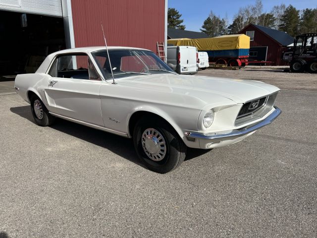 895193-7 Ford Mustang Hardtop 4.7 V8 - 1968