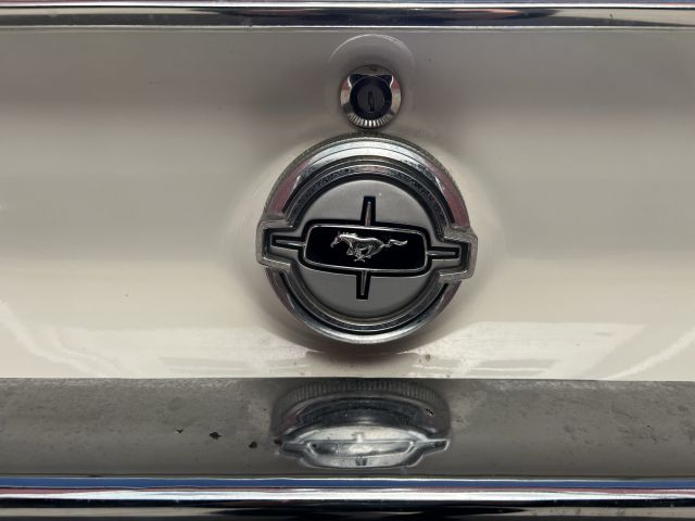 895193-15 Ford Mustang Hardtop 4.7 V8 - 1968