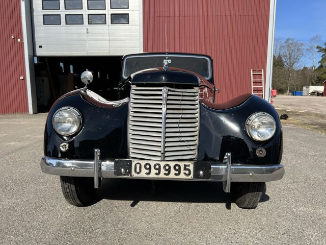 895194-8 Armstrong Siddeley Whitley Six-Light Saloon - 1951