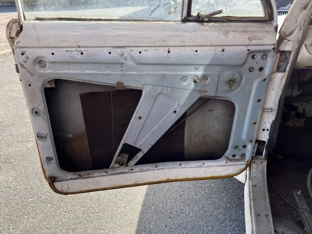 895196-10 Volvo Duett -1962 (renovation object)