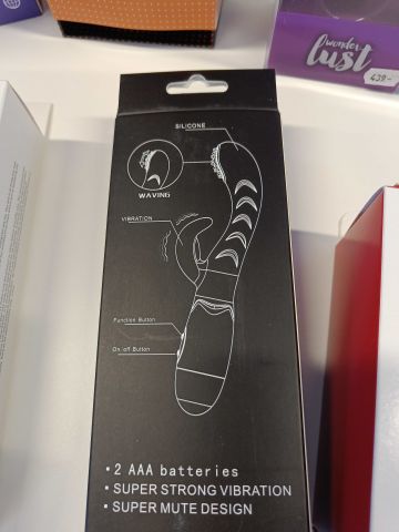 888575-8 Intimate products for women