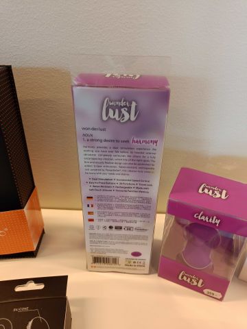 888575-22 Intimate products for women