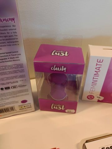 888575-23 Intimate products for women