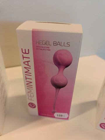 888575-27 Intimate products for women