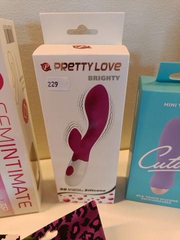 888576-7 Intimate Products and Condoms