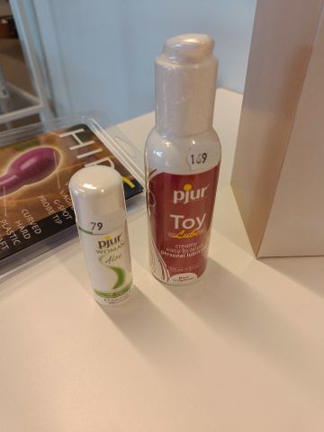 888576-16 Intimate Products and Condoms