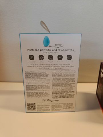 888585-8 Intimate products We-Vibe