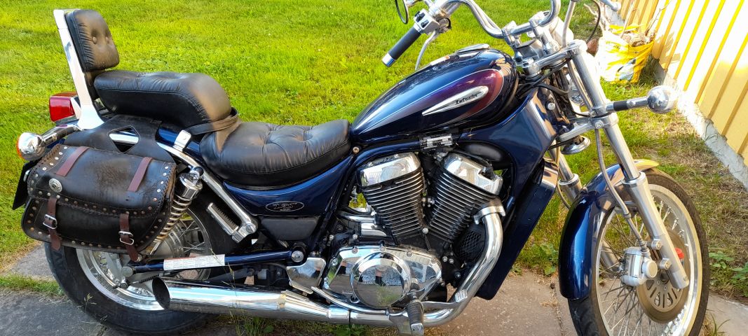 902947-2 Suzuki VS 800 intruder - 1999