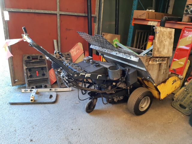 804583-2 Multifunctional construction machine - Secmair Cepia 100
