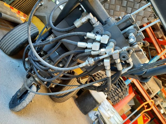 804583-8 Multifunctional construction machine - Secmair Cepia 100