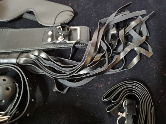 903031-4 Bondage Set, Black - Free Shipping (176)