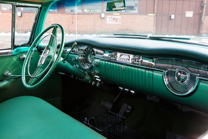 861710-30 Oldsmobil 98 Holiday Coupe - 1954