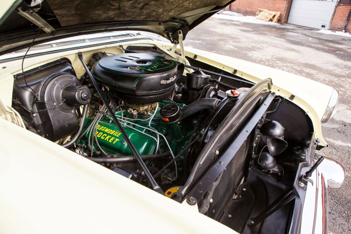 861710-42 Oldsmobil 98 Holiday Coupe - 1954