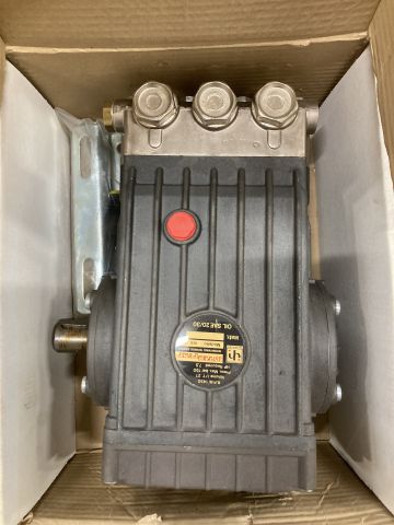 902671-3 Pump Interpump WS 152
