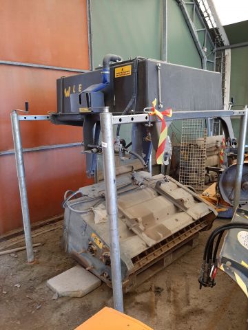 804587-2 Water tank with suspension stand - Wille