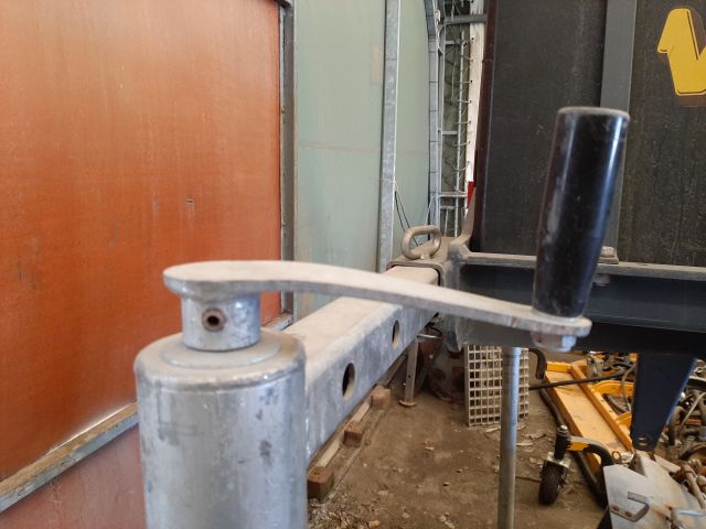 804587-9 Water tank with suspension stand - Wille