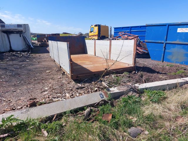 881605-3 Demountable truck