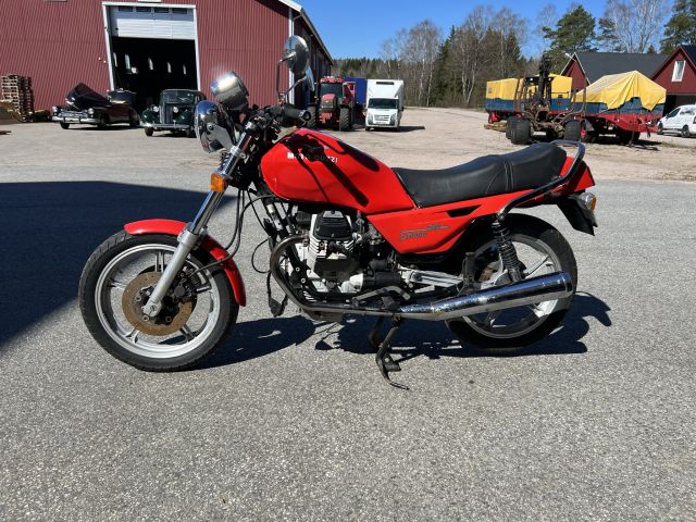 895216-2 Moto Guzzi 750 Strada -1994 renovation object