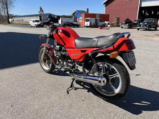 895216-3 Moto Guzzi 750 Strada -1994 renovation object