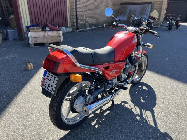 895216-5 Moto Guzzi 750 Strada -1994 renovation object