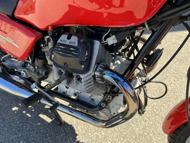 895216-12 Moto Guzzi 750 Strada -1994 renovation object