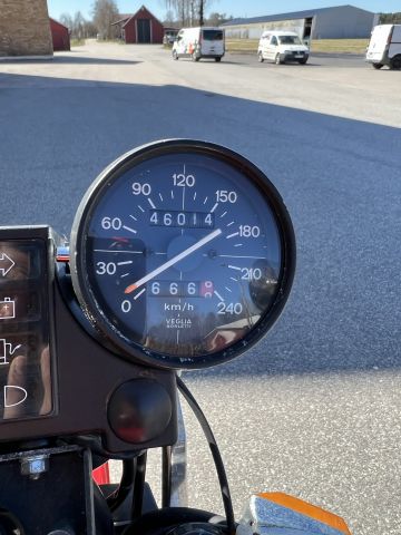 895216-18 Moto Guzzi 750 Strada -1994 renovation object