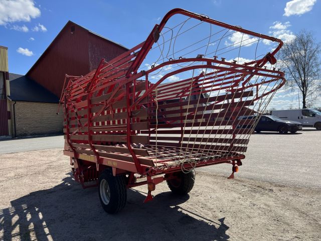 895242-3 Self loading wagons Welger EL 41 -1980