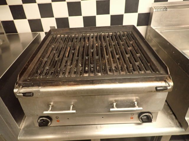 903553-1 Electric Water Grill