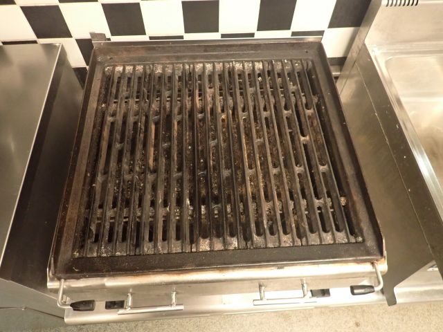 903553-3 Electric Water Grill