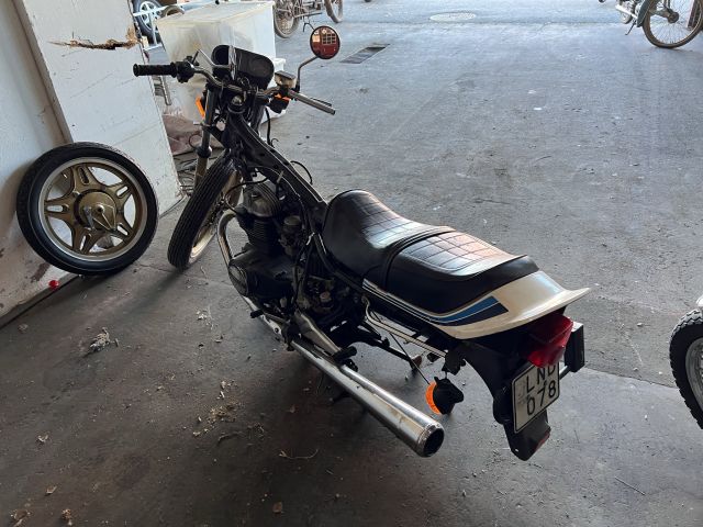 895224-3 Honda CB400 -1983 (renovation object)