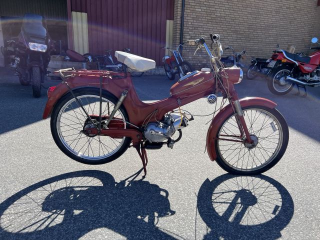 895227-6 Puch Moped M50 (renovation object)