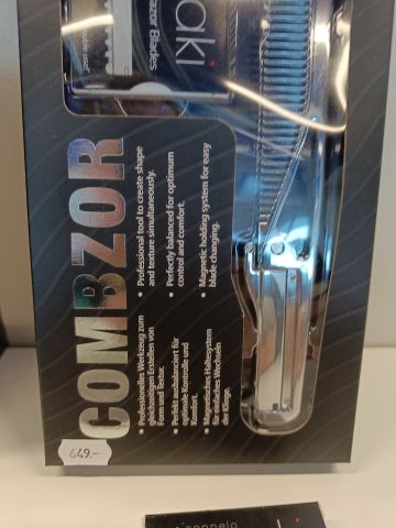 888724-8 Professional hairdresser kit