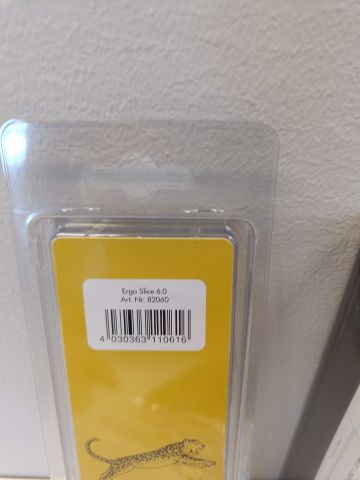 888724-12 Professional hairdresser kit