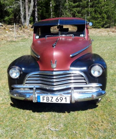 902950-2 Chevrolet Business Coupe - 1946
