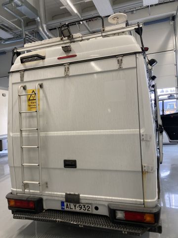 904409-4 Mercedes-Benz Vario 818DKA (2008) - Ex-lähetysauto