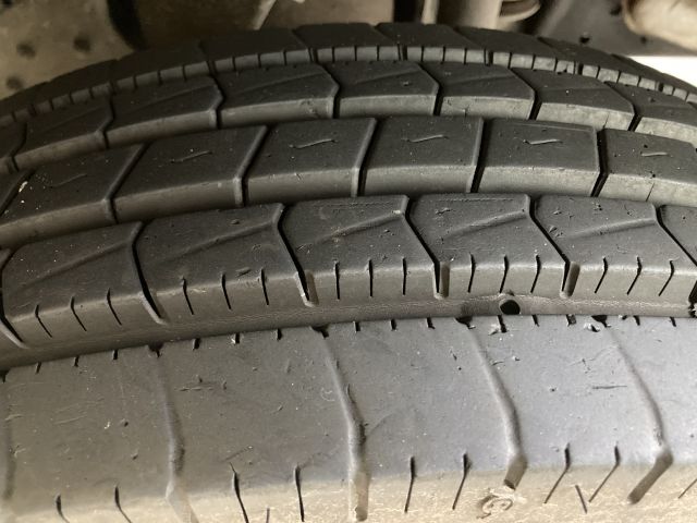 904409-10 Mercedes-Benz Vario 818DKA (2008) - Ex-lähetysauto