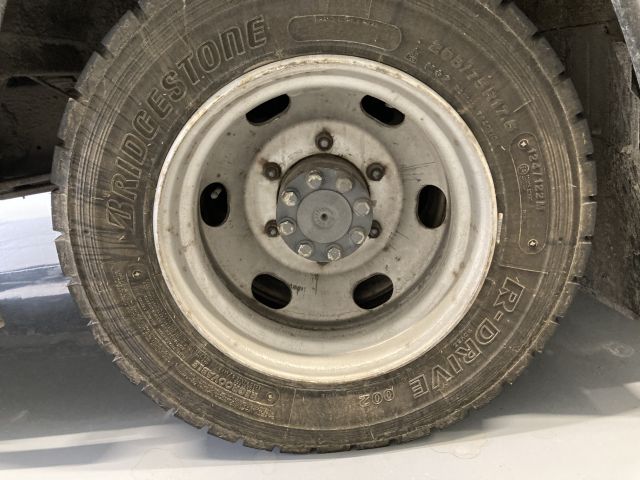 904409-13 Mercedes-Benz Vario 818DKA (2008) - Ex-lähetysauto