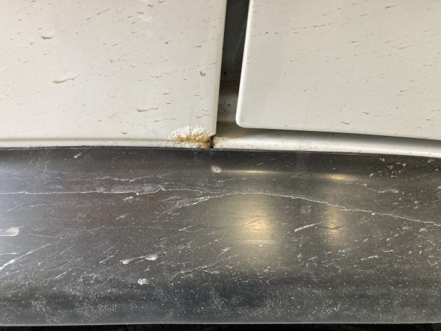 904409-17 Mercedes-Benz Vario 818DKA (2008) - Ex-lähetysauto