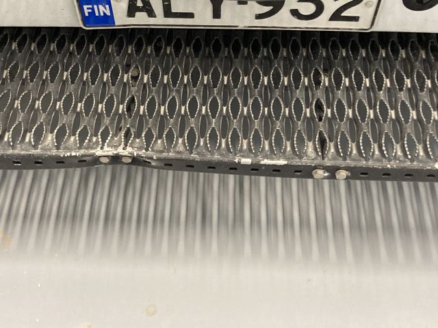 904409-20 Mercedes-Benz Vario 818DKA (2008) - Ex-lähetysauto