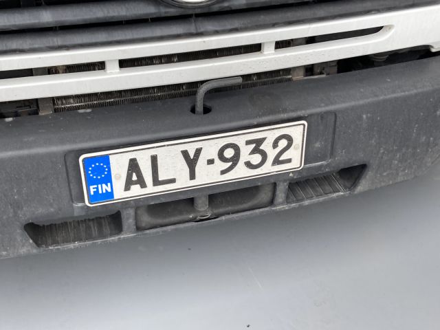 904409-27 Mercedes-Benz Vario 818DKA (2008) - Ex-lähetysauto