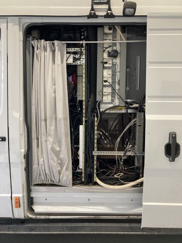 904409-38 Mercedes-Benz Vario 818DKA (2008) - Ex-lähetysauto