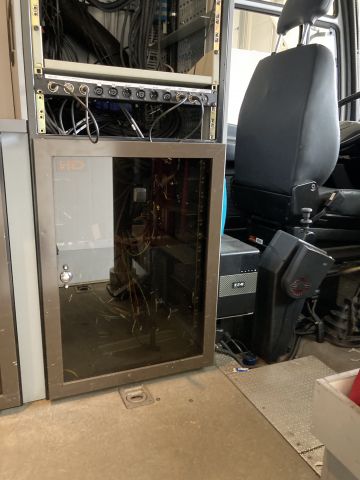 904409-45 Mercedes-Benz Vario 818DKA (2008) - Ex-lähetysauto