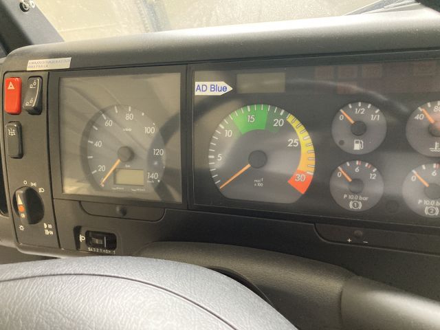 904409-64 Mercedes-Benz Vario 818DKA (2008) - Ex-lähetysauto