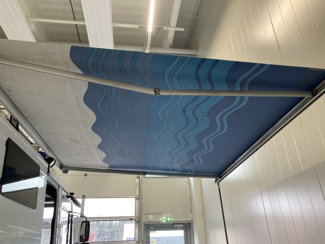 904409-101 Mercedes-Benz Vario 818DKA (2008) - Ex-lähetysauto