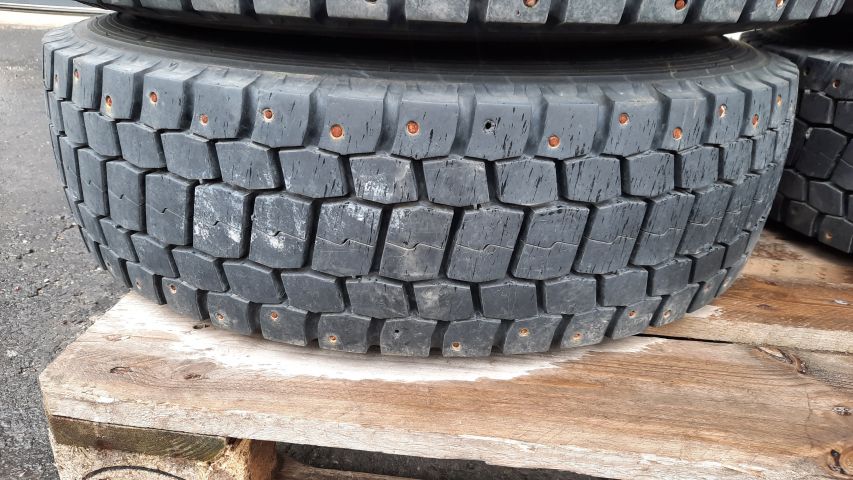 904409-111 Mercedes-Benz Vario 818DKA (2008) - Ex-lähetysauto