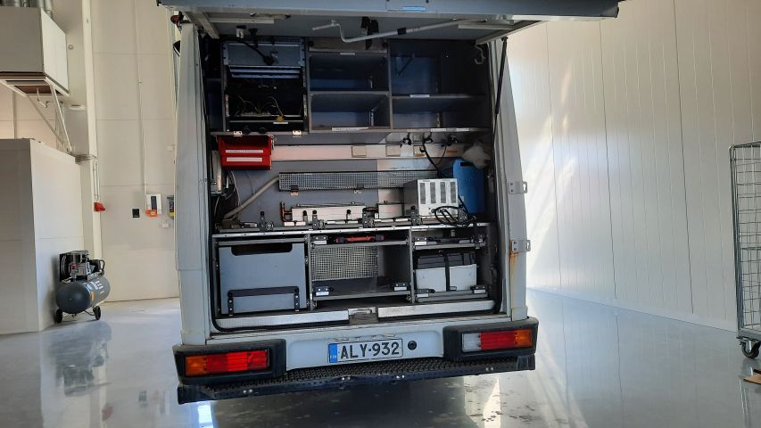 904409-92 Mercedes-Benz Vario 818DKA (2008) - Ex-lähetysauto