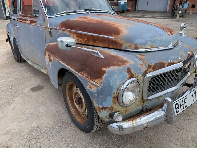 810204-11 Volvo PV544 Sport - 1961