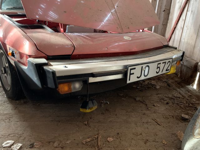 904620-5 Fiat X1 / 9 Five Speed - 1980