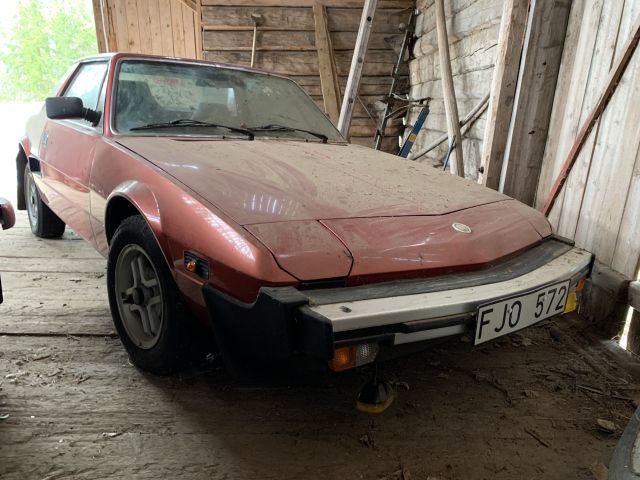 904620-1 Fiat X1 / 9 Five Speed - 1980